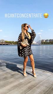 Sylvie Meis feet photo thumbnail