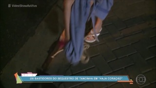 Mariana Ximenes feet photo thumbnail