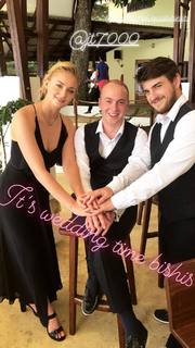 Sophie Turner feet photo thumbnail