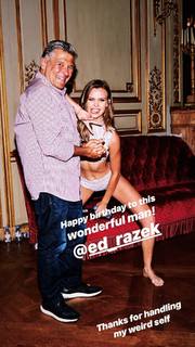 Josephine Skriver feet photo thumbnail