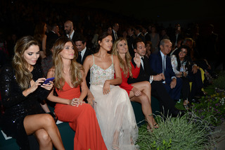 Irina Shayk feet photo thumbnail