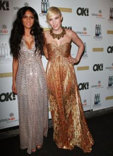 Nicole Scherzinger feet photo thumbnail