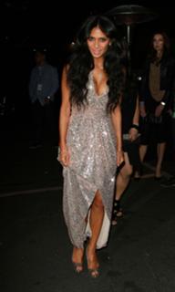 Nicole Scherzinger feet photo thumbnail