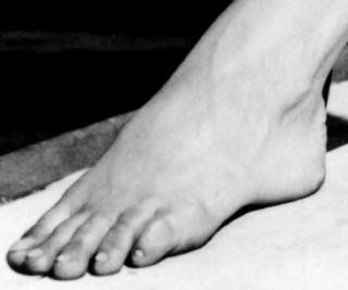 Brigitte Bardot feet photo thumbnail