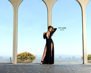 Kara Del Toro feet photo thumbnail