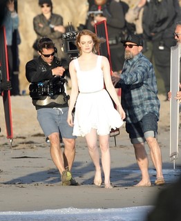 Emma Stone feet photo thumbnail