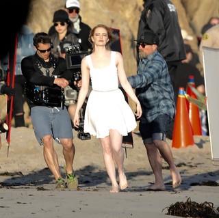 Emma Stone feet photo thumbnail