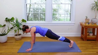 Adriene Mishler feet photo thumbnail