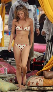 AnnaLynne McCord feet photo thumbnail