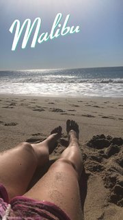 Kendra Wilkinson feet photo thumbnail