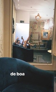Kéfera Buchmann feet photo thumbnail