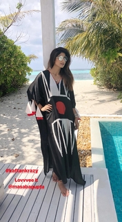 Shilpa Shetty Kundra feet photo thumbnail