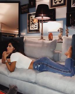 Belén Rodríguez feet photo thumbnail