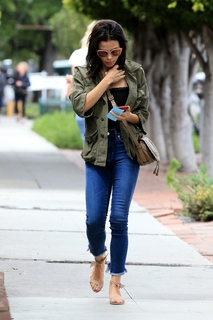 Jenna Dewan feet photo thumbnail