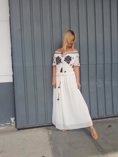 Cristina Ferreira feet photo thumbnail