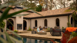 Mary Mouser feet photo 3