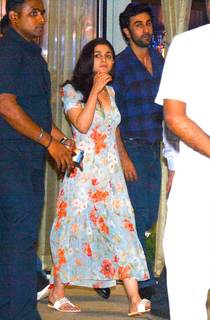 Alia Bhatt feet photo thumbnail