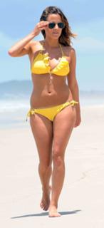 Caroline Flack feet photo 4