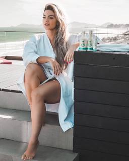 Kelly Key feet photo thumbnail