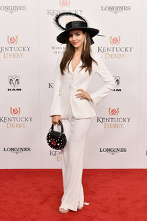 Victoria Justice feet photo thumbnail