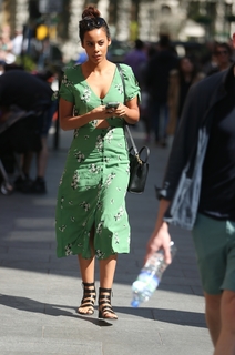 Rochelle Humes feet photo thumbnail