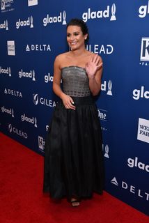 Lea Michele feet photo thumbnail