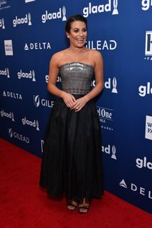 Lea Michele feet photo thumbnail