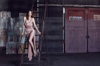 Michelle Monaghan feet photo thumbnail