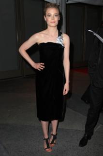 Gillian Jacobs feet photo thumbnail