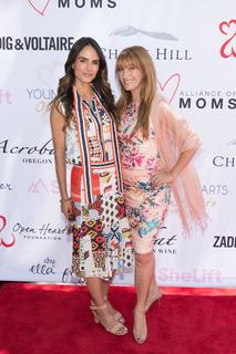 Jordana Brewster feet photo thumbnail