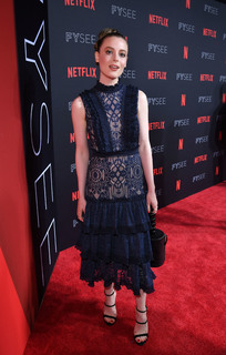 Gillian Jacobs feet photo thumbnail