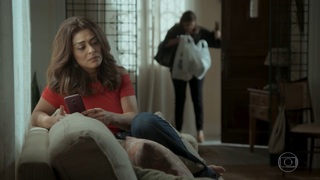 Juliana Paes feet photo thumbnail