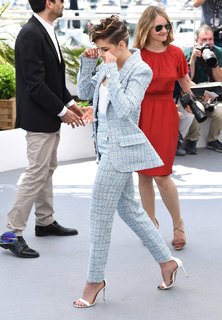 Kristen Stewart feet photo thumbnail