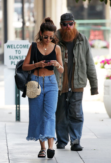 Michelle Keegan feet photo thumbnail