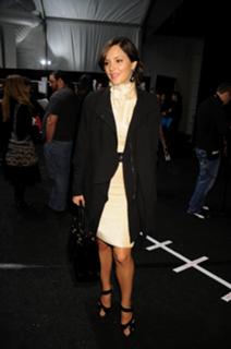 Katharine McPhee feet photo thumbnail