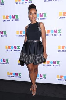 Kerry Washington feet photo thumbnail