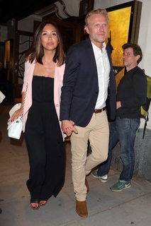 Myleene Klass feet photo thumbnail