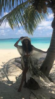 Juliana Paes feet photo thumbnail
