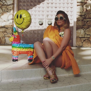 Chanel West Coast feet photo thumbnail