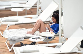 Georgia May Foote feet photo thumbnail