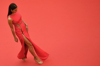 Irina Shayk feet photo thumbnail