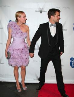 Diane Kruger feet photo thumbnail