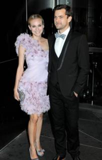 Diane Kruger feet photo thumbnail