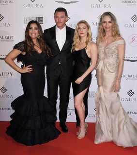Katheryn Winnick feet photo thumbnail