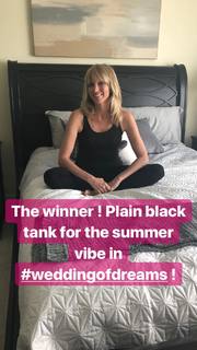 Debbie Gibson feet photo thumbnail