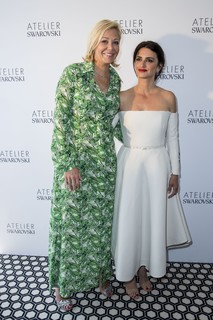 Penélope Cruz feet photo thumbnail