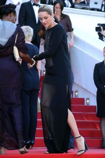 Marion Cotillard feet photo thumbnail