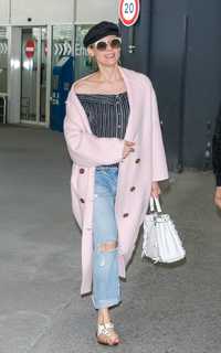 Diane Kruger feet photo thumbnail