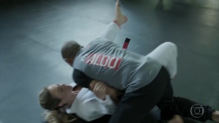 Paolla Oliveira feet photo thumbnail