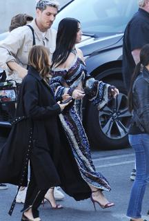 Katy Perry feet photo thumbnail